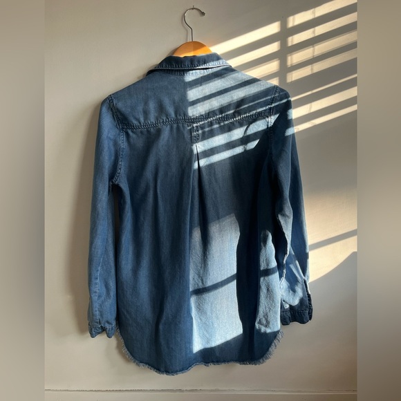 Cloth and Stone Anthropology Chambray Shirt Size Small - Picture 7 of 7
